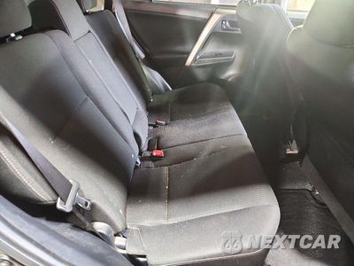 Zdjęcie 11 z 13 samochodu: 2015 TOYOTA RAV4 XLE VIN:JTMRFREV8FD156352 - miniatura