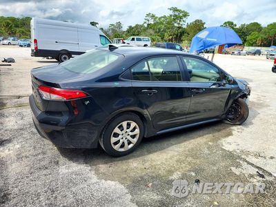 Trzecie zdjęcie samochodu z tyłu: 2020 TOYOTA COROLLA LE VIN:JTDEPRAE5LJ004737 - miniatura