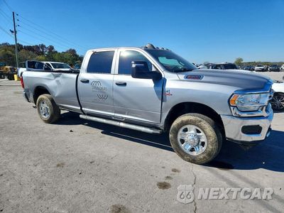 Czwarte zdjęcie samochodu z boku: 2024 RAM 2500 TRADESMAN VIN:3C6UR5HL6RG229947 - miniatura