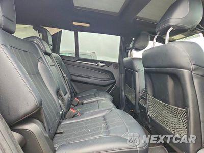 Zdjęcie 11 z 14 samochodu: 2019 MERCEDES-BENZ GLS 450 4MATIC VIN:4JGDF6EE0KB237601 - miniatura
