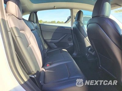 Zdjęcie 10 z 12 samochodu: 2021 TESLA MODEL Y VIN:5YJYGDEE2MF061853 - miniatura