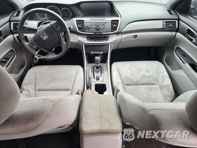 Zdjęcie 8 z 13 samochodu: 2015 HONDA ACCORD LX VIN:1HGCR2F37FA228954 - miniatura