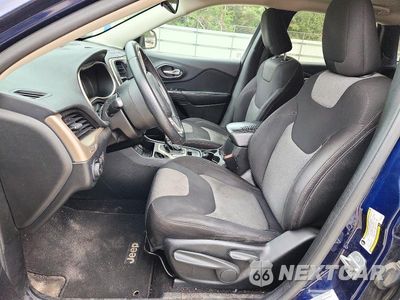 Zdjęcie 7 z 13 samochodu: 2014 JEEP CHEROKEE LATITUDE VIN:1C4PJLCB5EW158204 - miniatura