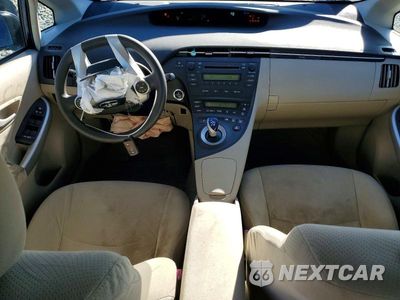 Zdjęcie 8 z 12 samochodu: 2010 TOYOTA PRIUS II VIN:JTDKN3DU5A1310004 - miniatura