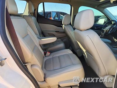 Zdjęcie 11 z 13 samochodu: 2018 GMC ACADIA DENALI VIN:1GKKNXLS0JZ108975 - miniatura