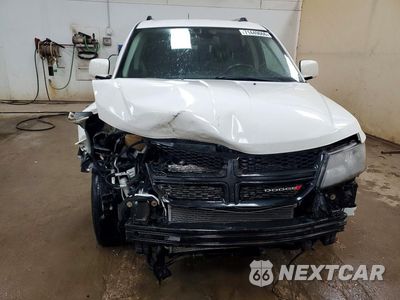 Piąte zdjęcie samochodu w środku: 2018 DODGE JOURNEY CROSSROAD VIN:3C4PDDGG3JT515012 - miniatura