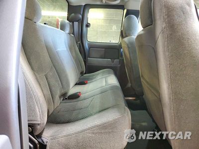 Zdjęcie 10 z 12 samochodu: 2005 CHEVROLET SILVERADO K1500 VIN:1GCEK19T55Z190321 - miniatura