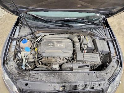 Zdjęcie 11 z 12 samochodu: 2014 VOLKSWAGEN PASSAT SE VIN:1VWBS7A37EC052135 - miniatura