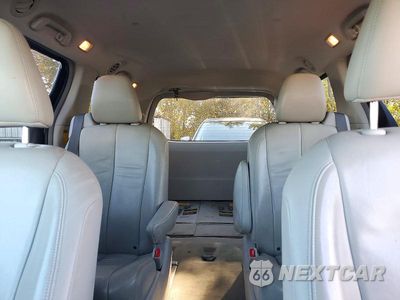 Zdjęcie 10 z 13 samochodu: 2012 TOYOTA SIENNA XLE 7-PASSENGER VIN:5TDDK3DC8CS049031 - miniatura