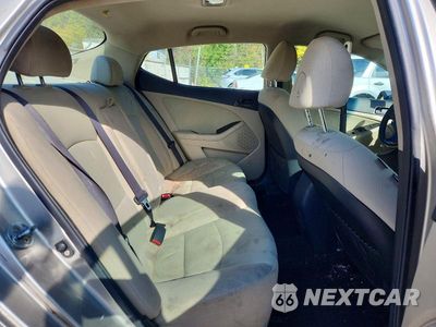 Zdjęcie 10 z 12 samochodu: 2015 KIA OPTIMA LX VIN:KNAGM4A72F5575926 - miniatura