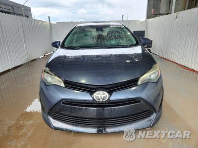 Piąte zdjęcie samochodu w środku: 2018 TOYOTA COROLLA LE VIN:2T1BURHE1JC074195 - miniatura