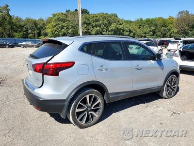 Trzecie zdjęcie samochodu z tyłu: 2018 NISSAN ROGUE SPORT S VIN:JN1BJ1CP5JW104506 - miniatura