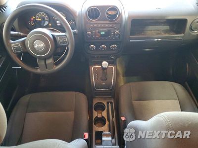Zdjęcie 8 z 14 samochodu: 2016 JEEP PATRIOT SPORT VIN:1C4NJPBA2GD687860 - miniatura