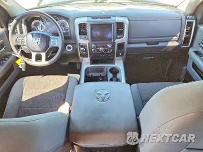 Zdjęcie 8 z 12 samochodu: 2019 RAM 1500 CLASSIC SLT VIN:1C6RR6GGXKS638063 - miniatura