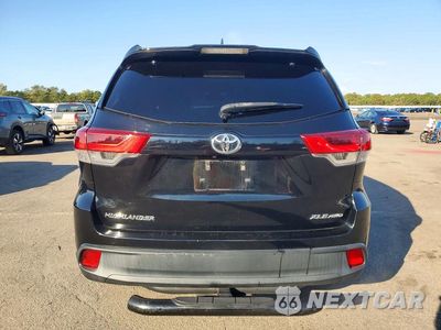 Zdjęcie 6 z 13 samochodu: 2017 TOYOTA HIGHLANDER XLE VIN:5TDJZRFH6HS512253 - miniatura