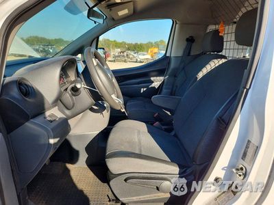 Zdjęcie 7 z 12 samochodu: 2018 NISSAN NV200 DELIVERY VAN VIN:3N6CM0KN7JK705394 - miniatura