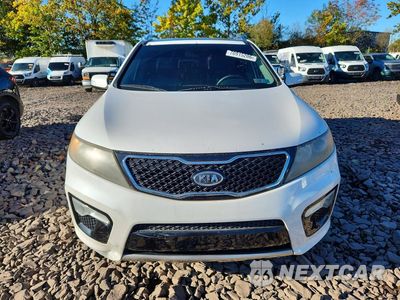 Piąte zdjęcie samochodu w środku: 2011 KIA SORENTO SX VIN:5XYKWDA23BG146517 - miniatura