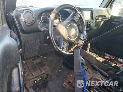 Zdjęcie 8 z 13 samochodu: 2018 JEEP WRANGLER UNLIMITED SPORT VIN:1C4HJWDG9JL927363 - miniatura