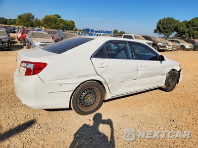 Trzecie zdjęcie samochodu z tyłu: 2014 TOYOTA CAMRY LE VIN:4T1BF1FK5EU355649 - miniatura