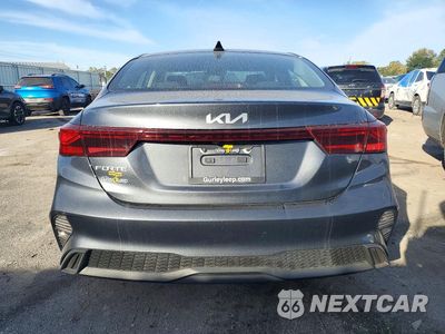 Zdjęcie 6 z 13 samochodu: 2024 KIA FORTE LXS VIN:3KPF24AD2RE767138 - miniatura