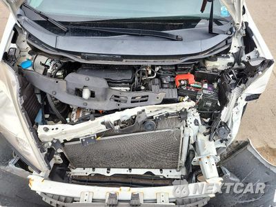 Zdjęcie 11 z 12 samochodu: 2010 HONDA FIT SPORT VIN:JHMGE8H4XAS026096 - miniatura
