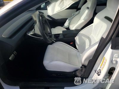 Zdjęcie 7 z 13 samochodu: 2025 TESLA MODEL 3 VIN:5YJ3E1ET6SF033922 - miniatura