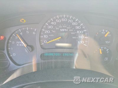 Zdjęcie 9 z 13 samochodu: 2005 CHEVROLET SILVERADO VIN:1GCEC14X95Z120683 - miniatura