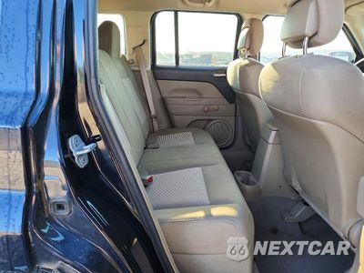 Zdjęcie 11 z 13 samochodu: 2011 JEEP PATRIOT SPORT VIN:1J4NT1GAXBD208300 - miniatura
