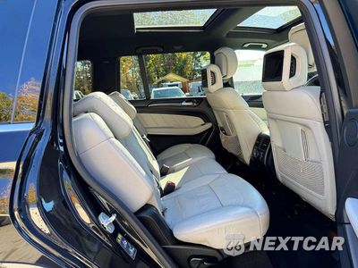 Zdjęcie 6 z 14 samochodu: 2015 MERCEDES-BENZ GL 550 4MATIC VIN:4JGDF7DE2FA544657 - miniatura