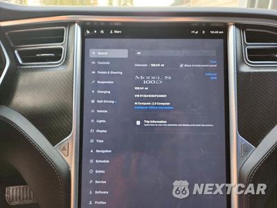 Zdjęcie 9 z 12 samochodu: 2018 TESLA MODEL S VIN:5YJSA1E29JF246621 - miniatura
