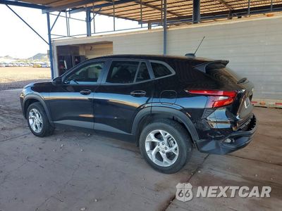 Drugie zdjęcie samochodu z przodu: 2024 CHEVROLET TRAX LS VIN:KL77LFE29RC135876 - miniatura