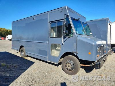 Czwarte zdjęcie samochodu z boku: 2021 FREIGHTLINER MT45G CHASSIS DELIVERY TRUCK VIN:4UZAC2EA3MCMM9195 - miniatura