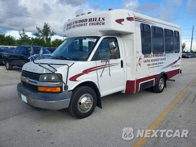 Drugie zdjęcie samochodu z przodu: 2005 CHEVROLET EXPRESS SHUTTLE BUS VIN:1GBJG31U151156900 - miniatura