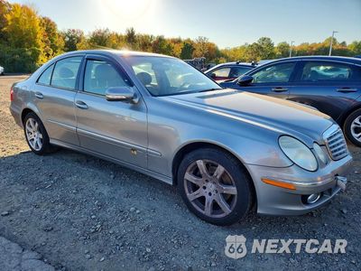 Czwarte zdjęcie samochodu z boku: 2008 MERCEDES-BENZ E 350 4MATIC VIN:WDBUF87X48B346603 - miniatura