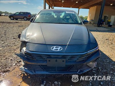 Piąte zdjęcie samochodu w środku: 2024 HYUNDAI ELANTRA SE VIN:KMHLL4DG5RU699811 - miniatura