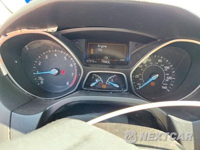 Zdjęcie 9 z 12 samochodu: 2015 FORD FOCUS SE VIN:1FADP3F28FL233645 - miniatura