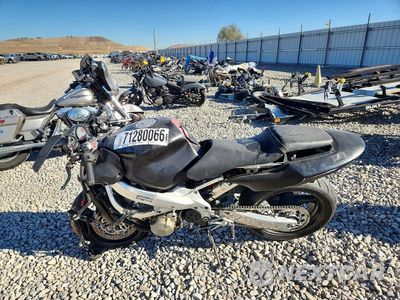 Trzecie zdjęcie samochodu z tyłu: 2000 HONDA CBR600 F4 VIN:JH2PC352XYM100331 - miniatura