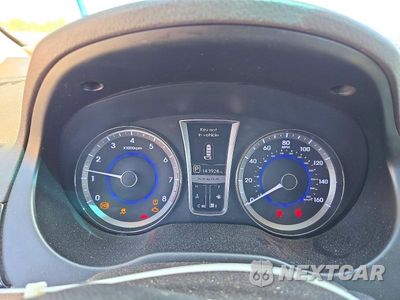Zdjęcie 9 z 12 samochodu: 2013 HYUNDAI AZERA BASE VIN:KMHFH4JG2DA199571 - miniatura