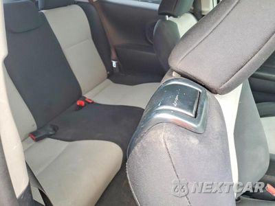 Zdjęcie 10 z 12 samochodu: 2014 TOYOTA YARIS 3-DOOR L VIN:JTDJTUD39ED576323 - miniatura