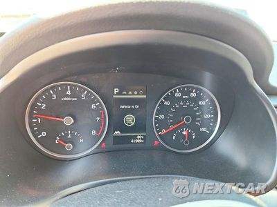 Zdjęcie 9 z 12 samochodu: 2023 KIA RIO S VIN:3KPA24AD6PE627648 - miniatura