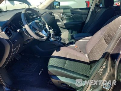 Zdjęcie 7 z 13 samochodu: 2019 NISSAN ROGUE SV VIN:5N1AT2MT3KC737704 - miniatura
