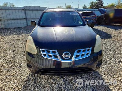 Piąte zdjęcie samochodu w środku: 2011 NISSAN ROGUE S VIN:JN8AS5MT3BW169661 - miniatura