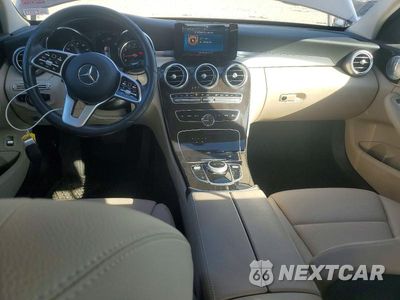Zdjęcie 8 z 12 samochodu: 2019 MERCEDES-BENZ C 300 4MATIC VIN:55SWF8EB3KU288097 - miniatura