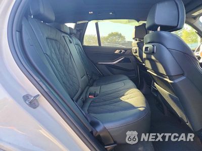 Zdjęcie 11 z 13 samochodu: 2026 B M W X SERIES X5 4D SUV 40I XDRIVE MSPORT VIN:5UX23EU00T9518129 - miniatura