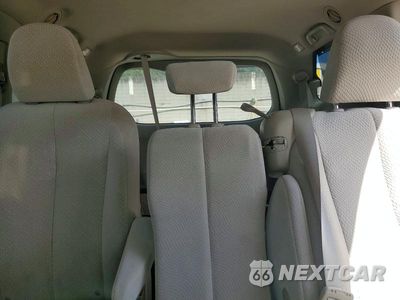 Zdjęcie 10 z 13 samochodu: 2011 TOYOTA SIENNA LE VIN:5TDKK3DC4BS061473 - miniatura
