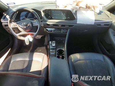 Zdjęcie 8 z 13 samochodu: 2021 HYUNDAI SONATA SEL PLUS VIN:5NPEJ4J24MH111542 - miniatura