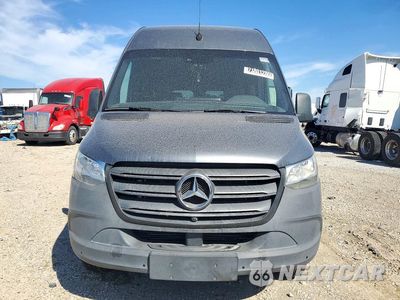 Piąte zdjęcie samochodu w środku: 2019 MERCEDES-BENZ SPRINTER 2500 VIN:W1Z4EFHY3KP196419 - miniatura