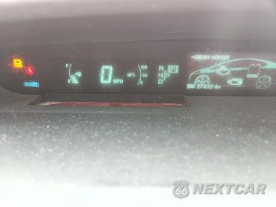Zdjęcie 9 z 12 samochodu: 2011 TOYOTA PRIUS TWO VIN:JTDKN3DU1B1472049 - miniatura
