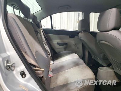 Zdjęcie 10 z 12 samochodu: 2010 HYUNDAI ACCENT GLS VIN:KMHCN4AC7AU498606 - miniatura