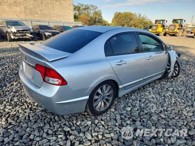 Trzecie zdjęcie samochodu z tyłu: 2010 HONDA CIVIC EXL VIN:2HGFA1F99AH308771 - miniatura